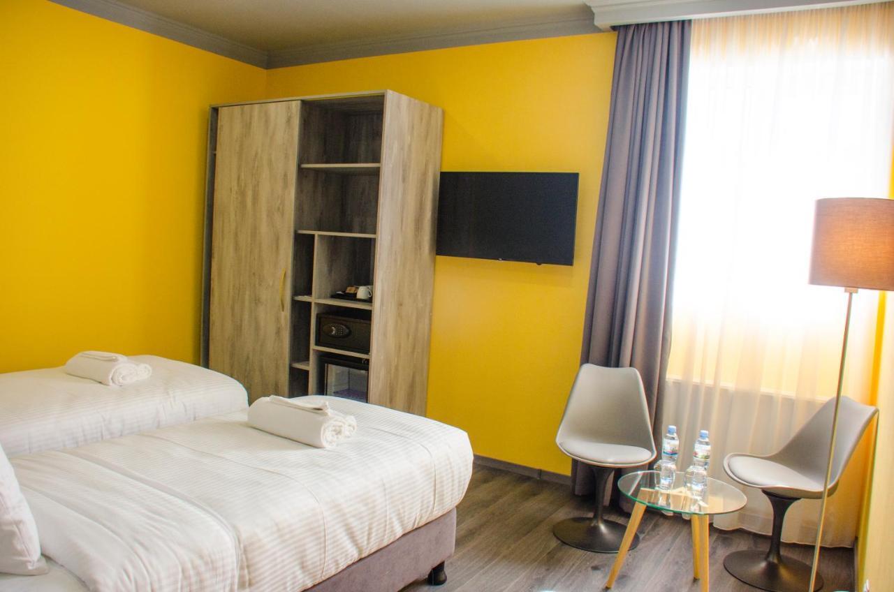 تبليسي Atoneli Hotel المظهر الخارجي الصورة
